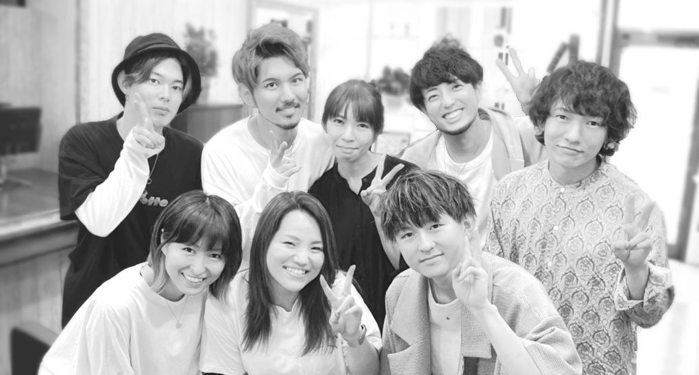 スタッフ集合写真